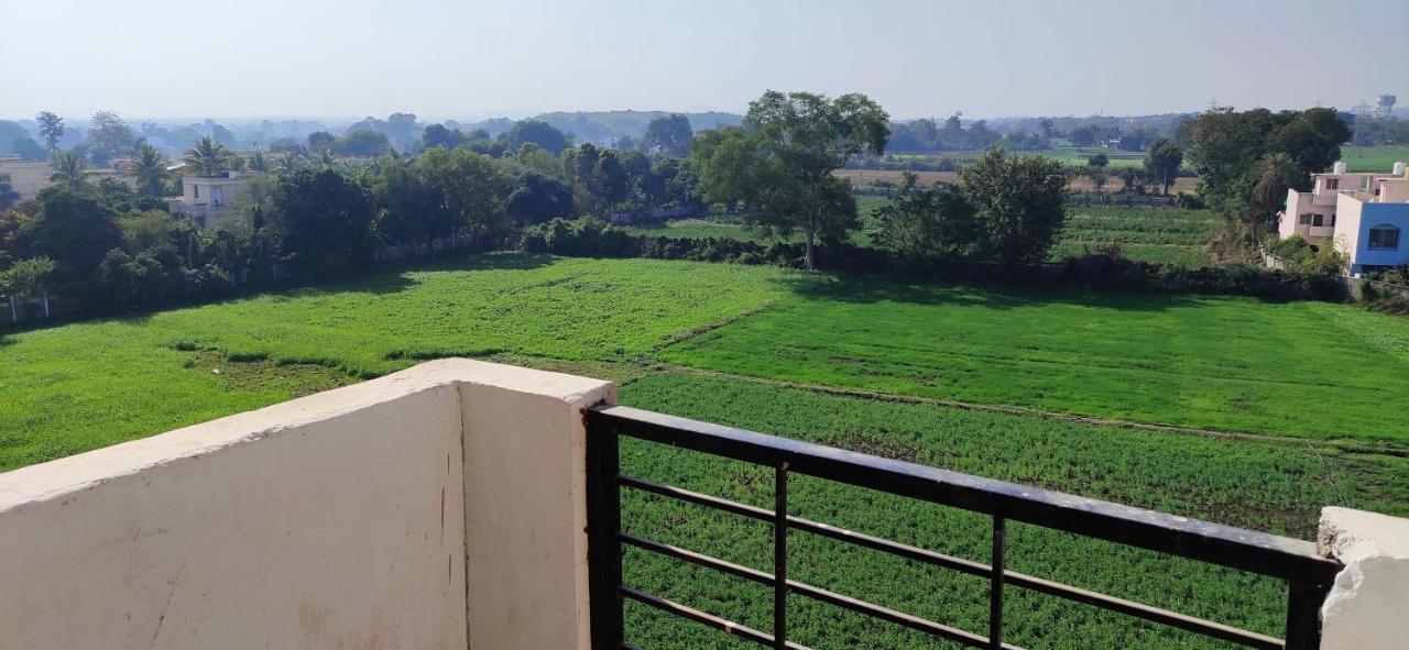 Love & Peace Apartment Jabalpur Bagian luar foto